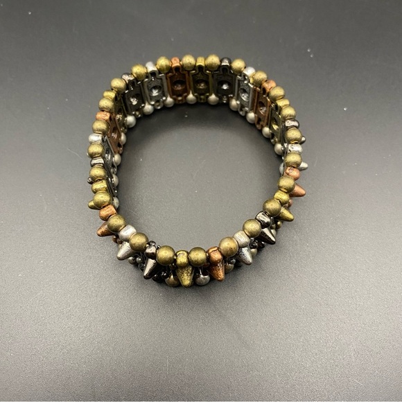 Goddess Sleeve Spike Bracelet - Picture 4 of 6